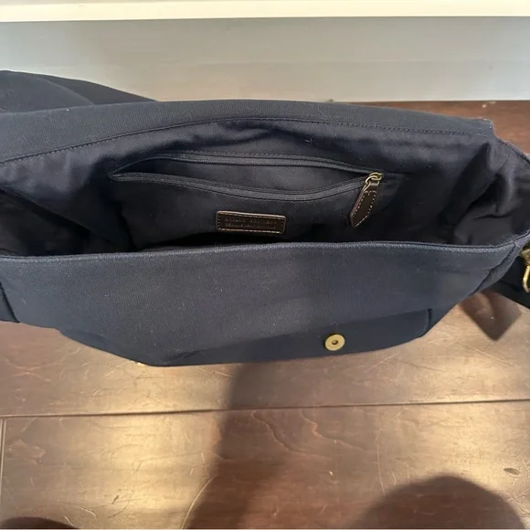 Brooks brothers messenger bag - Picture 9 of 12